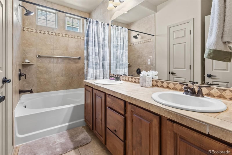 5470 Ensenada St, Denver, CO 80249
