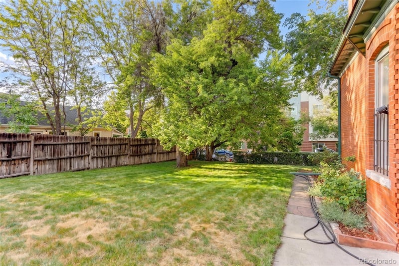 2437 W Caithness Pl, Denver, CO 80211