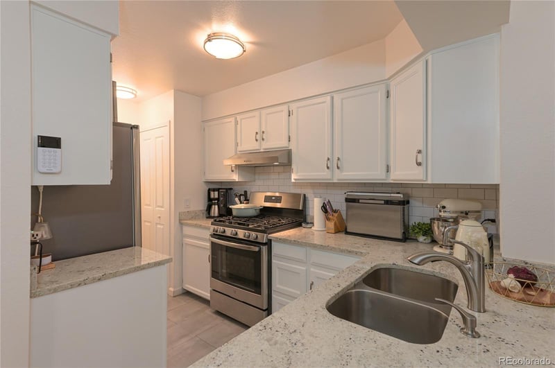 1699 S Trenton St #5, Denver, CO 80231
