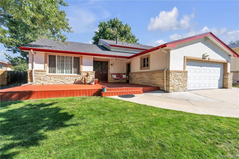 12079 E Louisiana Ave, Aurora, CO 80012