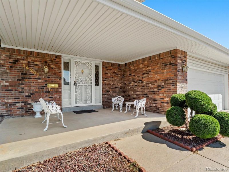 14201 E Arkansas Dr, Aurora, CO 80012