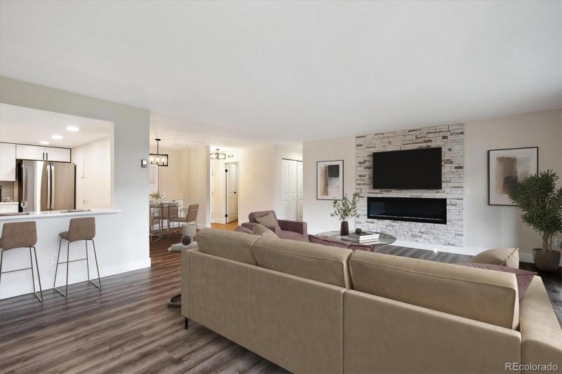 13631 E Marina Dr #201, Aurora, CO 80014