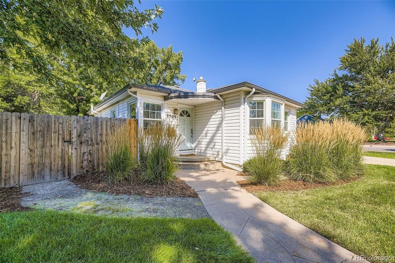2705 S Humboldt St, Denver, CO 80210