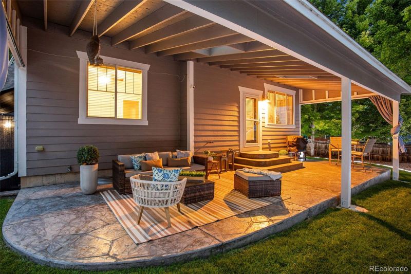 2525 Rouen Ln, Johnstown, CO 80534
