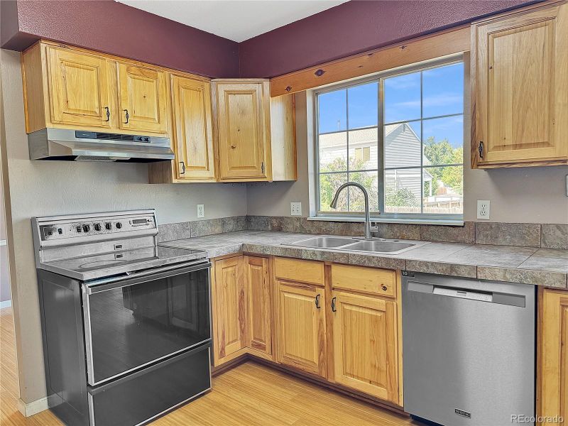 12083 W Saratoga Ave, Morrison, CO 80465