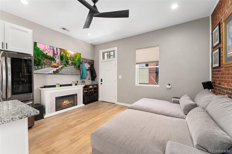 2508 Kensing Ct, Denver, CO 80211