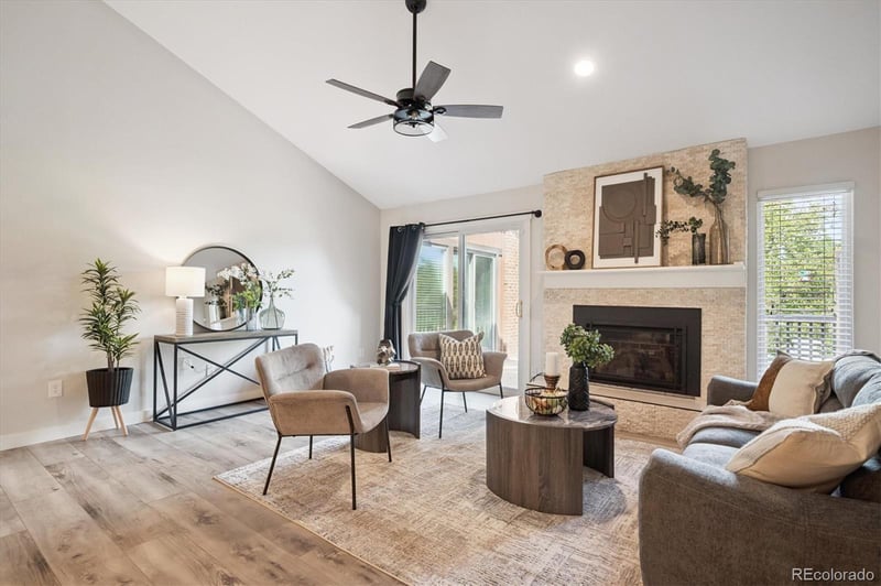 6325 W Mansfield Ave #220, Denver, CO 80235