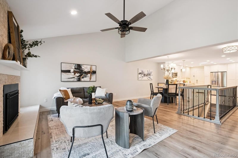 6325 W Mansfield Ave #220, Denver, CO 80235