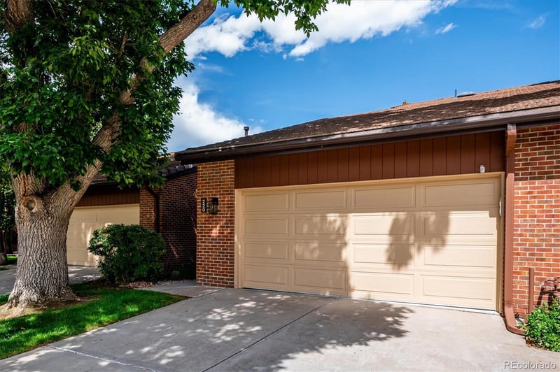 6325 W Mansfield Ave #220, Denver, CO 80235
