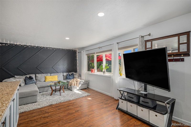 2644 S Pagosa Way, Aurora, CO 80013