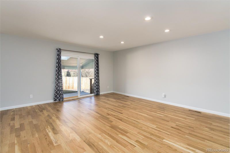 6905 S Ulster Cir, Centennial, CO 80112