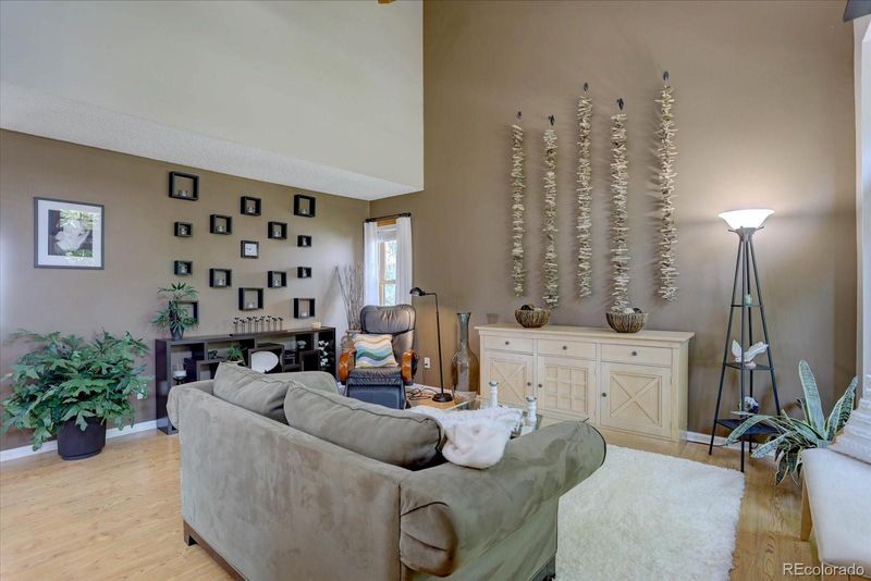1513 Saddleback Dr, Castle Rock, CO 80104