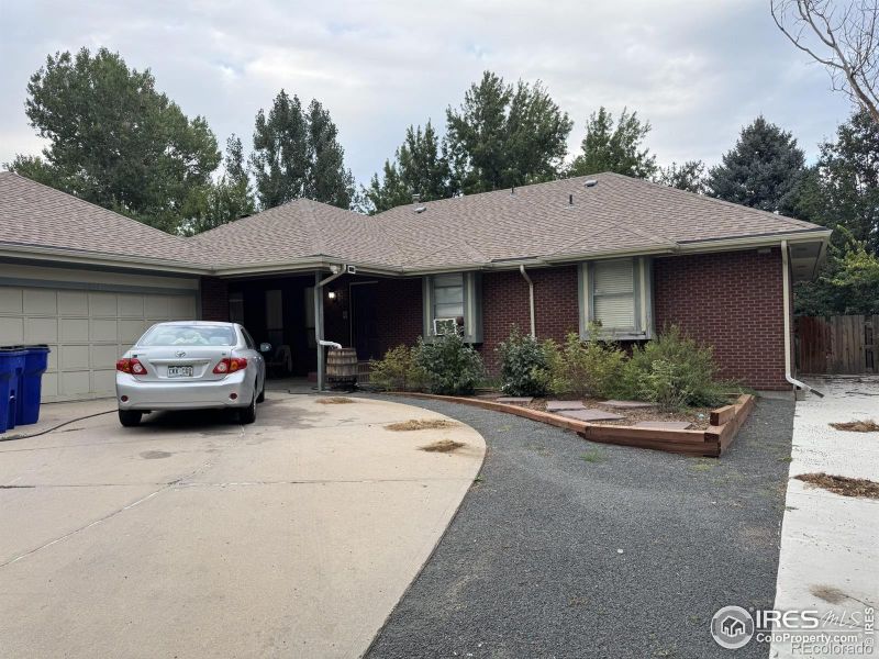 3328 34th Ave Ct, Greeley, CO 80634