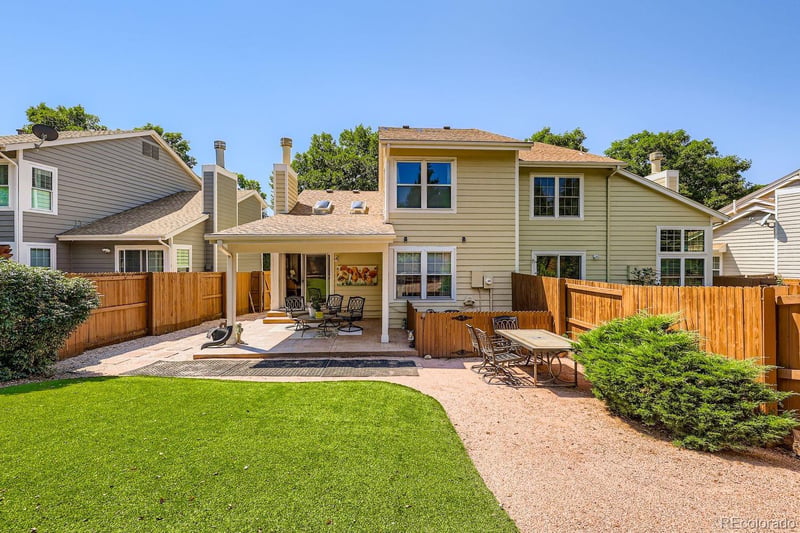 1554 S Trenton Ct, Denver, CO 80231