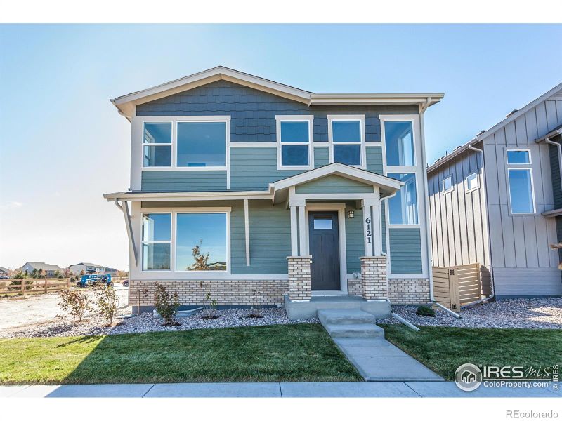 6121 Saddle Horn Dr, Timnath, CO 80547