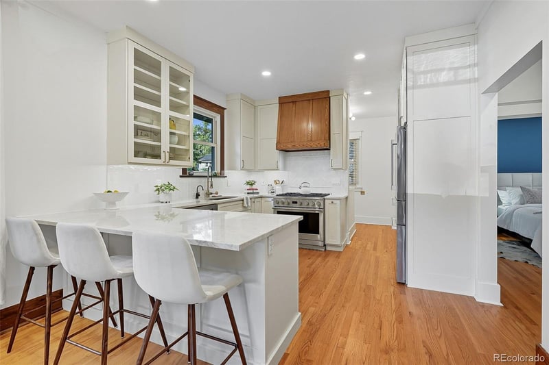 2621 Dexter St, Denver, CO 80207