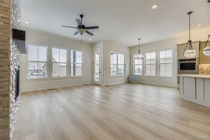 8895 S Riviera Way, Aurora, CO 80016