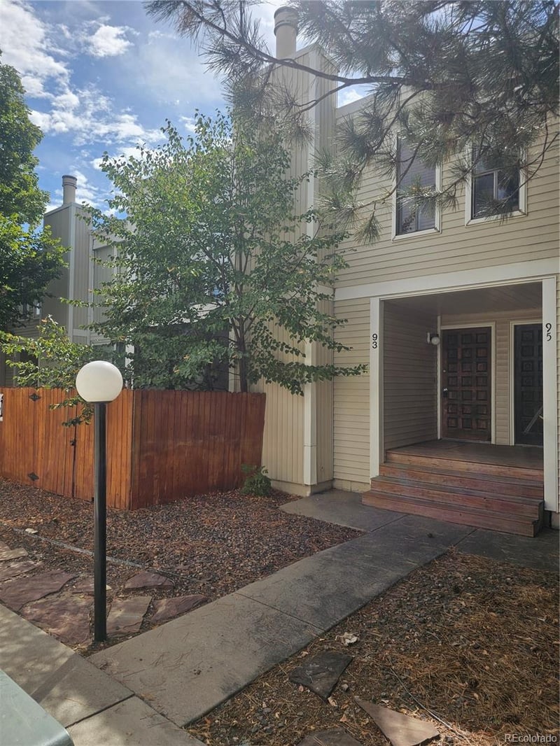 1050 S Monaco Pw #93, Denver, CO 80224