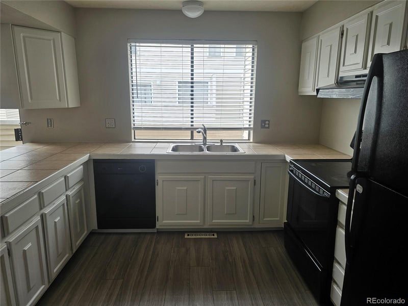 1050 S Monaco Pw #93, Denver, CO 80224