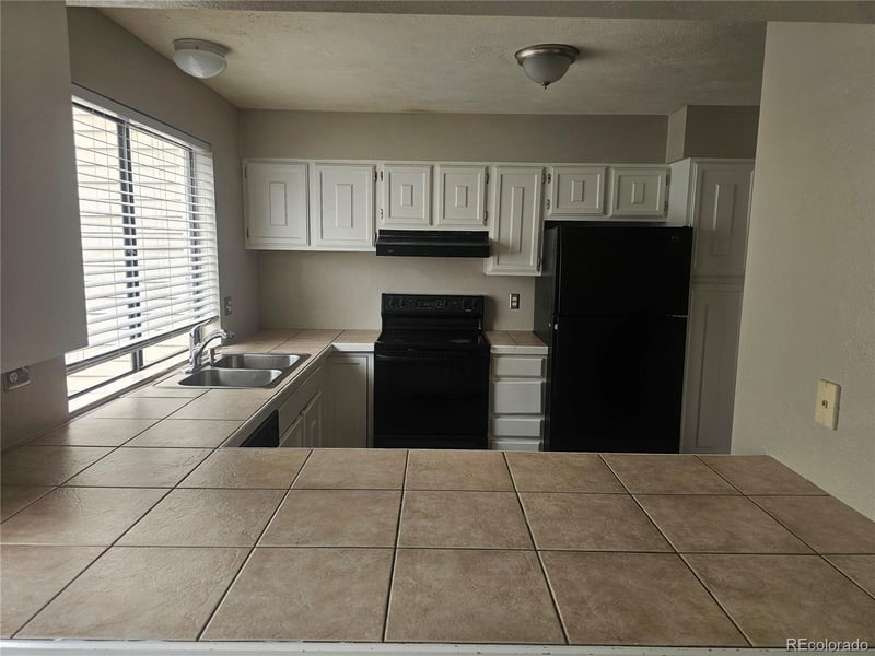 1050 S Monaco Pw #93, Denver, CO 80224