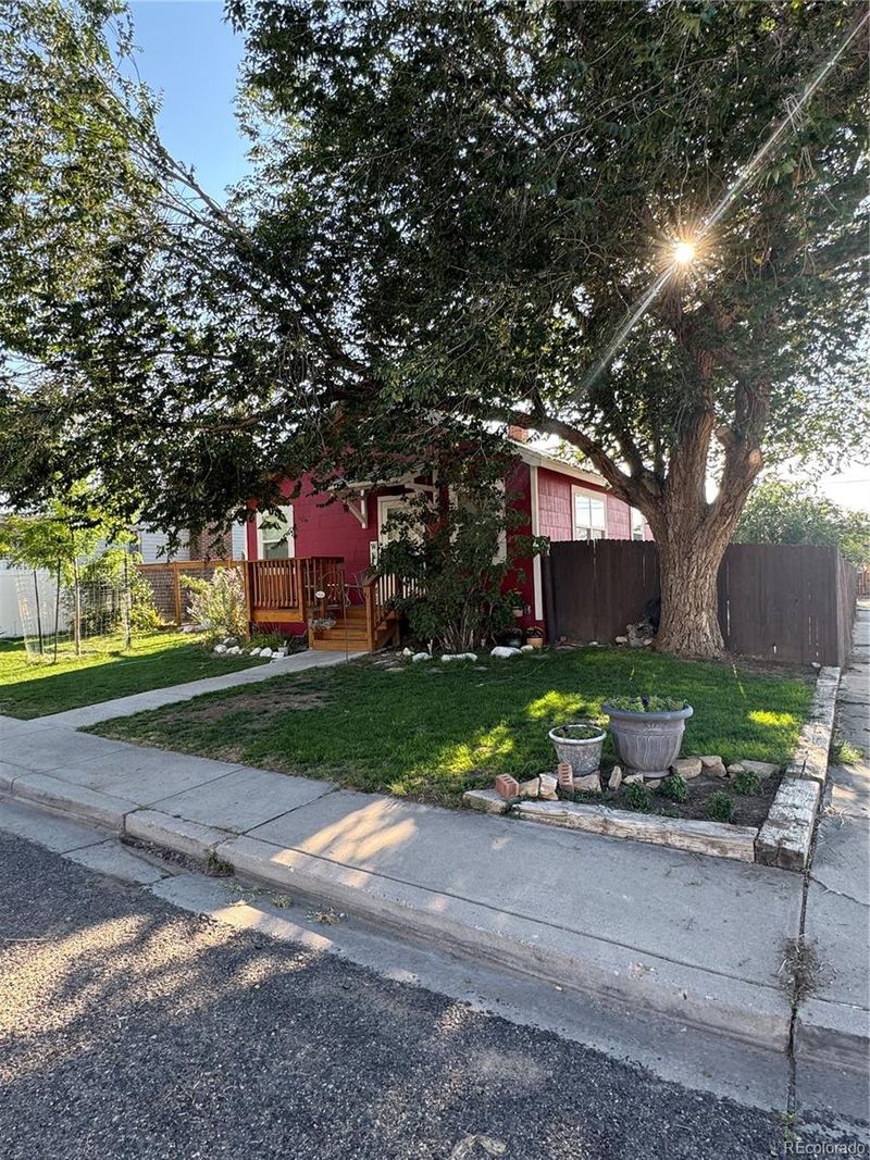 203 Dakota Ave, Rangely, CO 81648