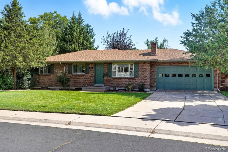 2690 S Newport St, Denver, CO 80224