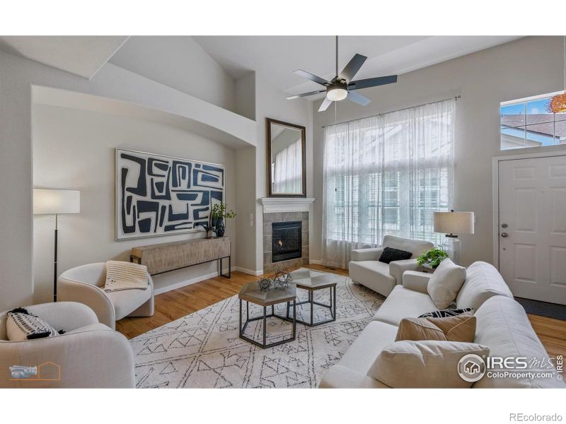 1426 Whitehall Dr #B, Longmont, CO 80504