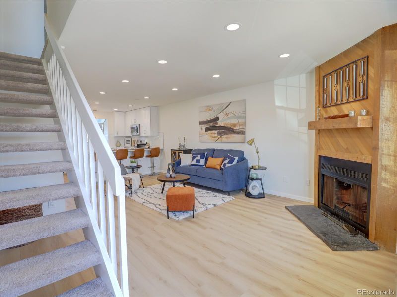 16932 E Chenango Ave #B, Aurora, CO 80015