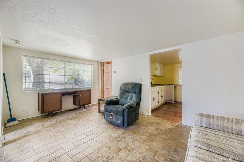 2850 W Floyd Ave, Englewood, CO 80110