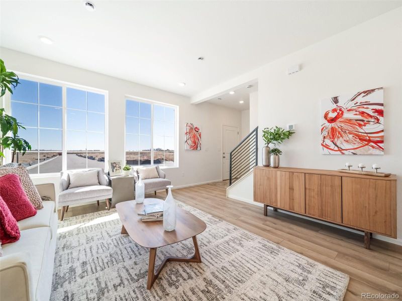 46585 Sunflower Ln, Bennett, CO 80102