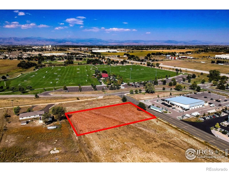 1420 Skyway Dr, Longmont, CO 80504