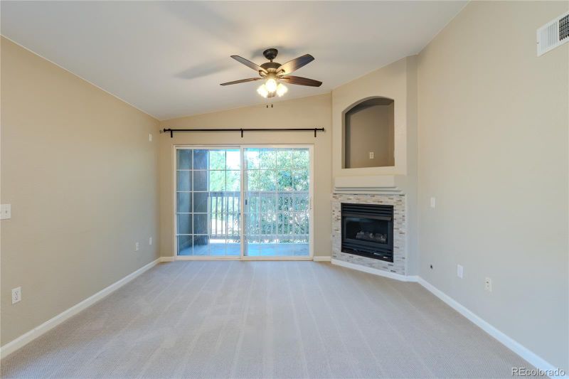 10030 E Carolina Dr #201, Aurora, CO 80247