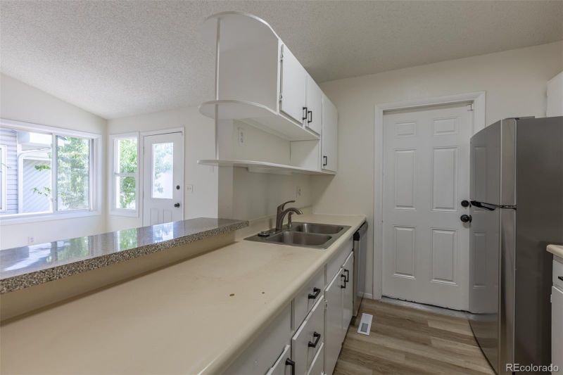 4726 S Clay Ct, Englewood, CO 80110