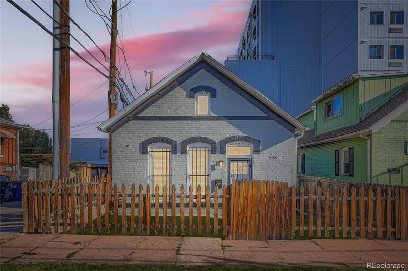 923 W 12th Ave, Denver, CO 80204
