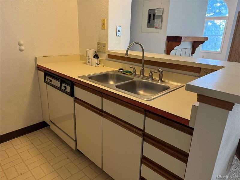 4933 S Carson St #211, Aurora, CO 80015