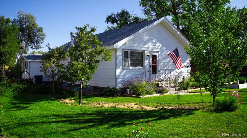 103 4th Ave, Wiggins, CO 80654