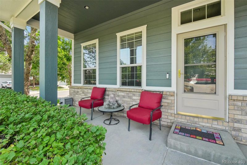 762 Helena St, Aurora, CO 80011