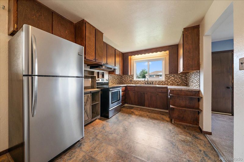 63 Garland Dr, Northglenn, CO 80233