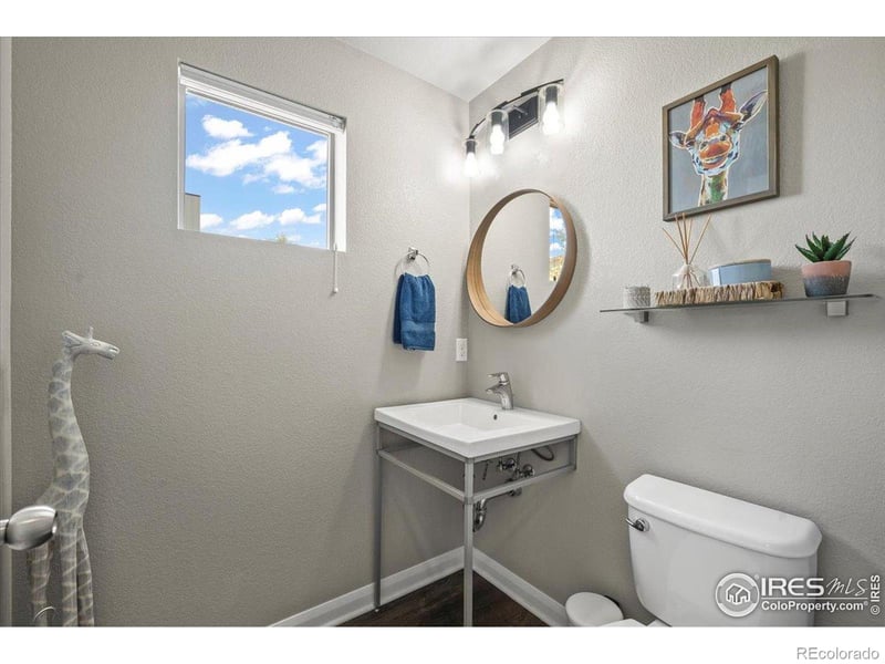 6747 Raritan Dr, Denver, CO 80221