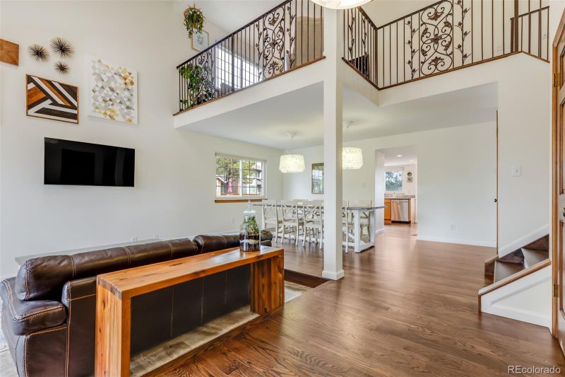 8822 Eagles Nest Ln, Highlands Ranch, CO 80126