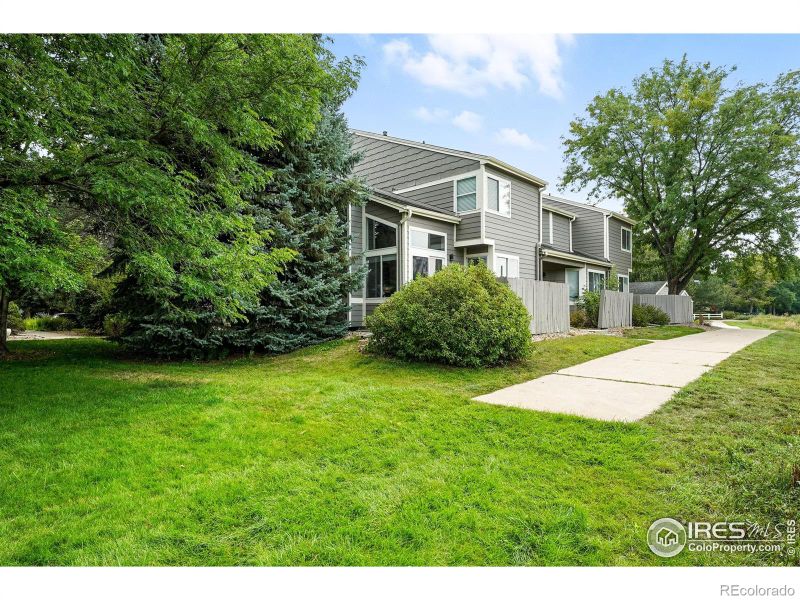 1065 Delta Dr #A, Lafayette, CO 80026