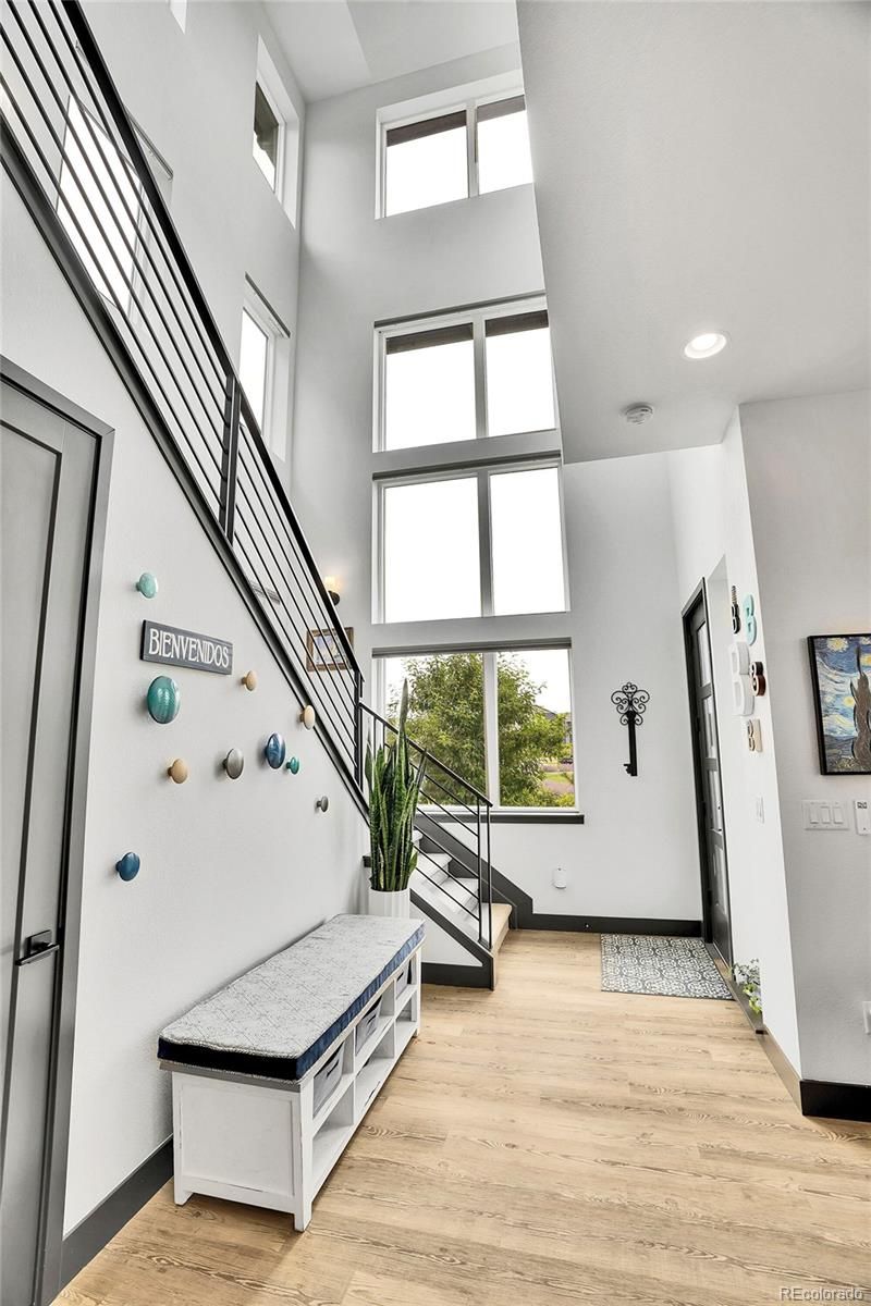 21345 E 59th Dr, Aurora, CO 80019