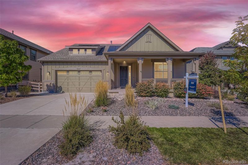 8267 Arapahoe Peak St, Littleton, CO 80125