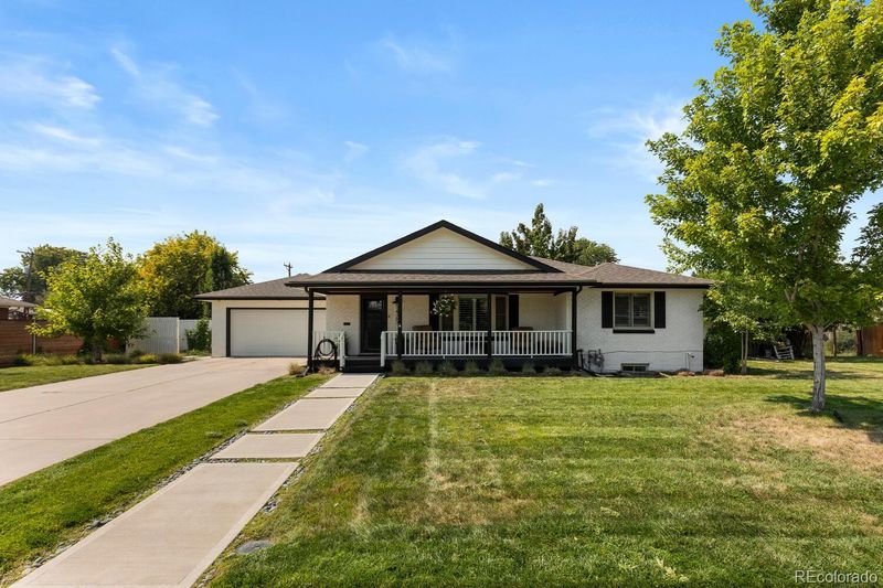 5425 Flower Ct, Arvada, CO 80002