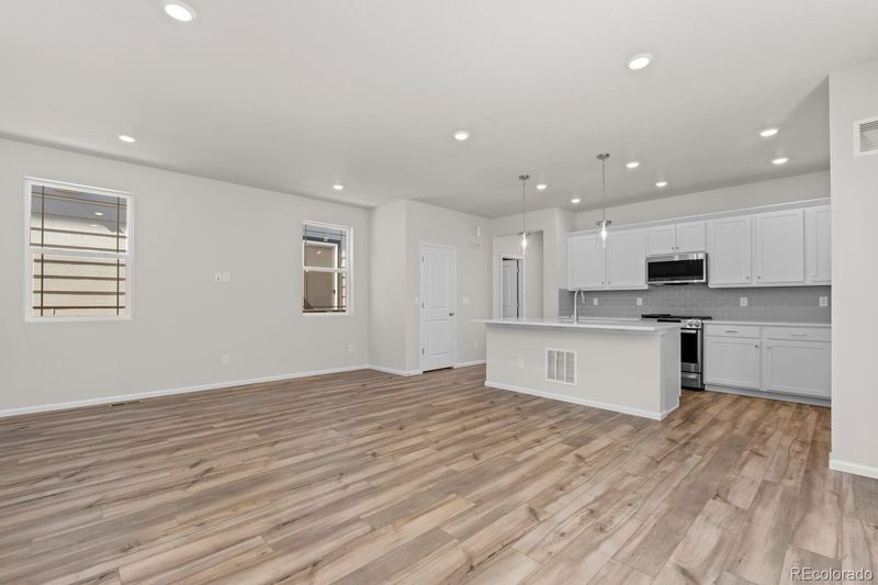7392 Watercress Dr, Littleton, CO 80125