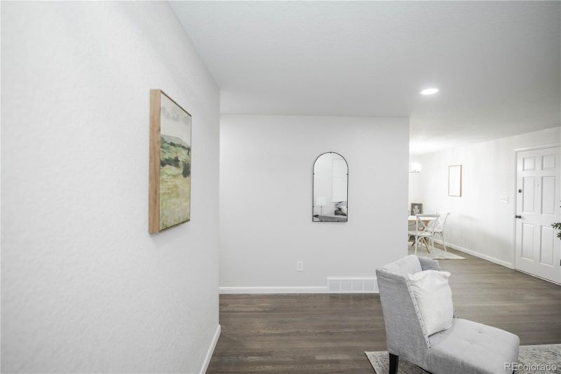 10252 W 69th Ave, Arvada, CO 80004