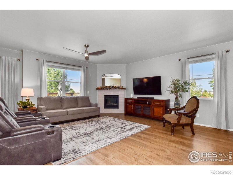 1922 Covered Bridge Pw, Windsor, CO 80550
