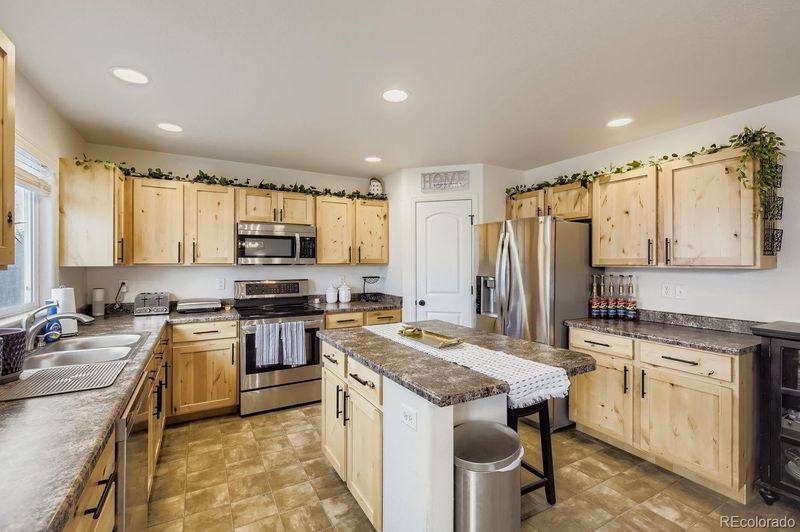 2151 75th Ave, Greeley, CO 80634