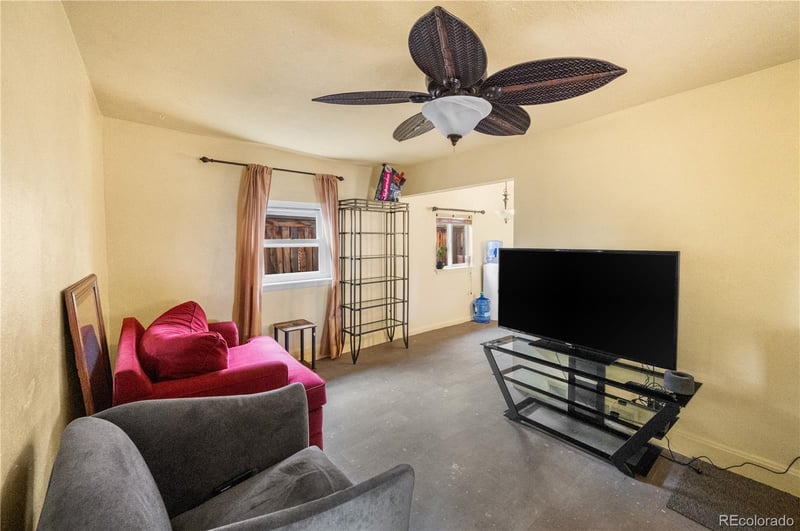 1519 W Alaska Pl, Denver, CO 80223