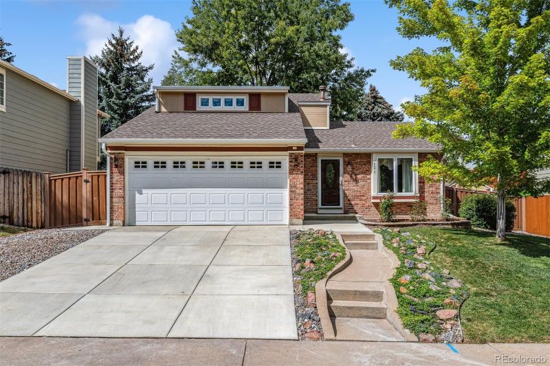 6077 S Pierson St, Littleton, CO 80127